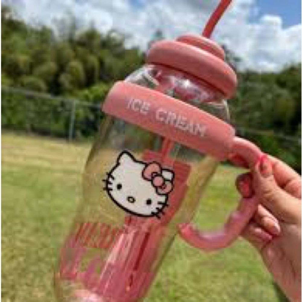 Sanrio Pink Hello Kitty Tumbler with Straw